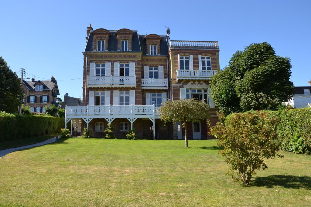Guesthouse La Mascotte Villers-sur-Mer Exterior foto